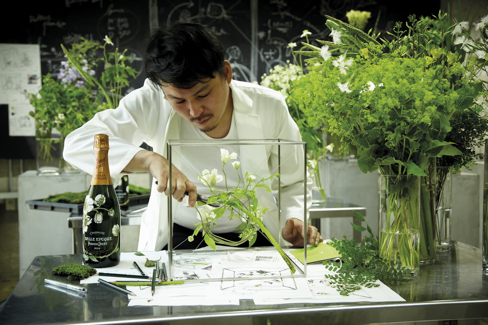 beautiful flower arrangements for a champagne brand