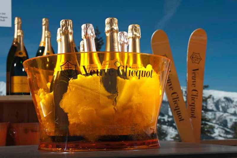 veuve clicquot orange champagne basket for apres ski