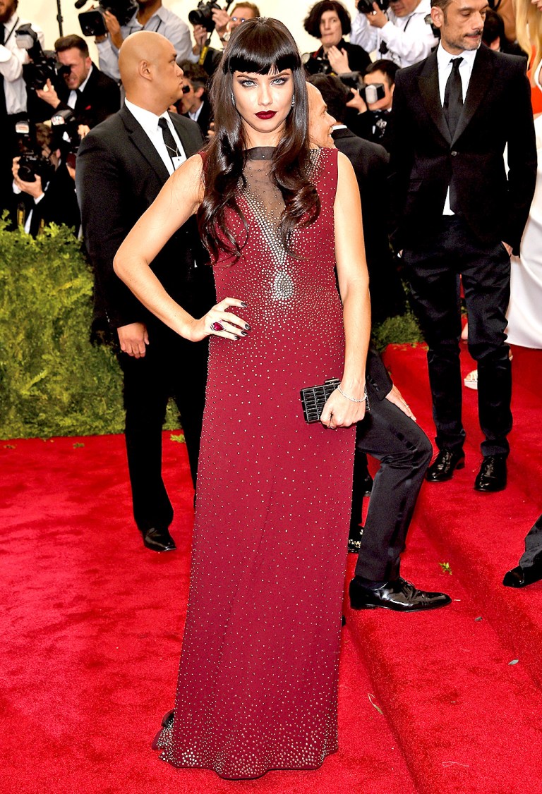 Adriana-Lima-Met-Gala-15