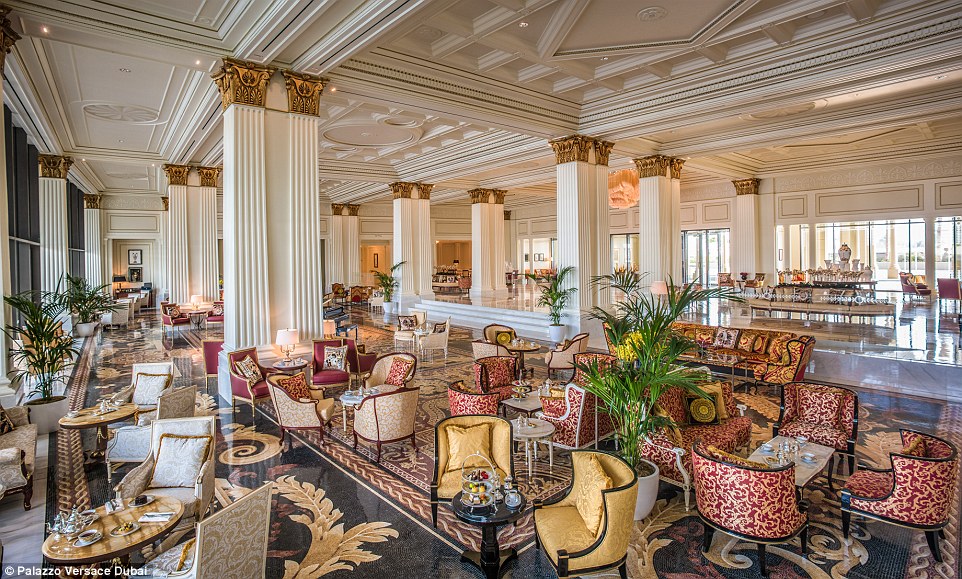 Haute-Today-Palazzo-Versace-Dubai-Lobby