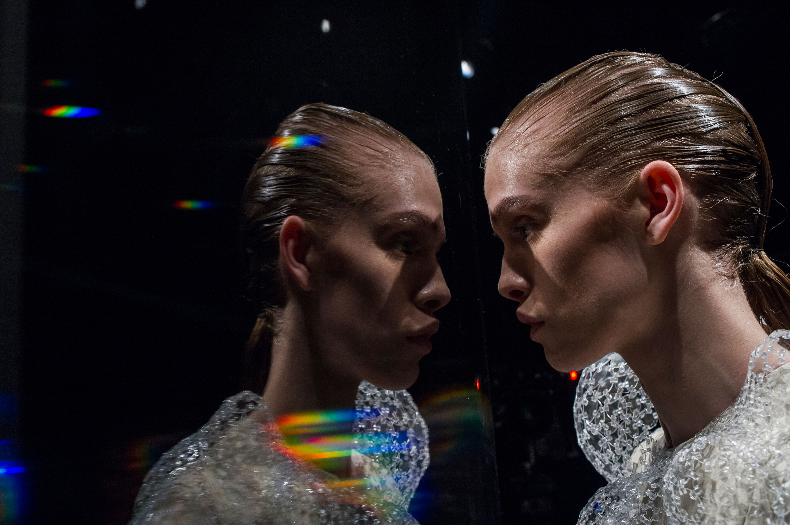 Haute-Today-Iris-Van-Herpen-AW16-7