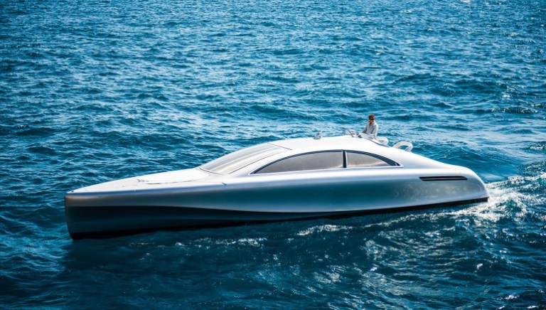 Haute-Today-Mercedes-Benz-Yacht-Granturismo-4