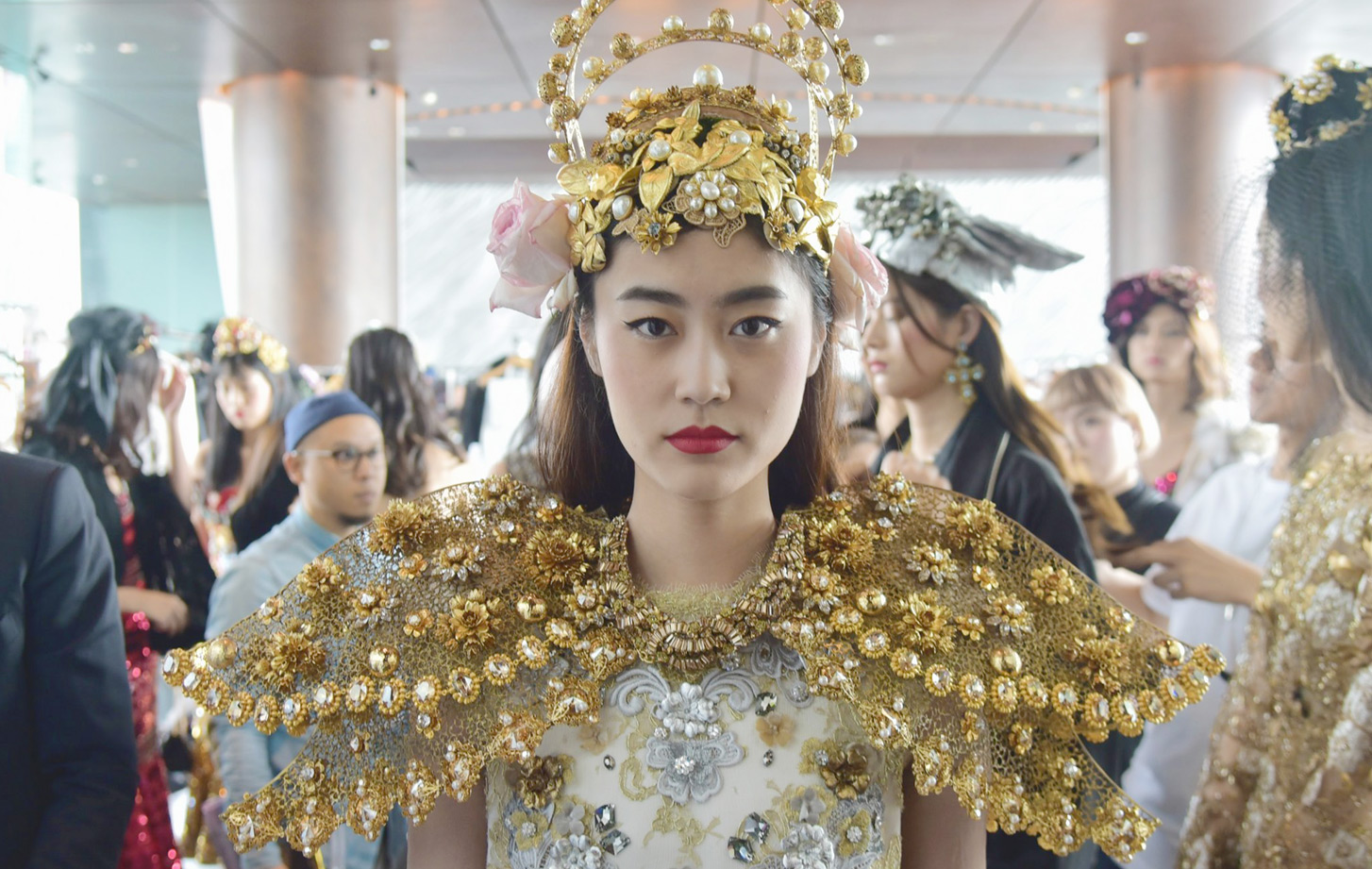 Dolce & Gabbana jewellery backstage