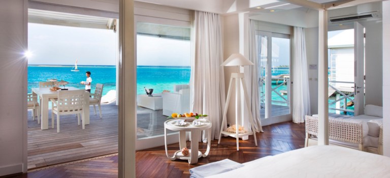 diamonds-thudufushi-maldives-1