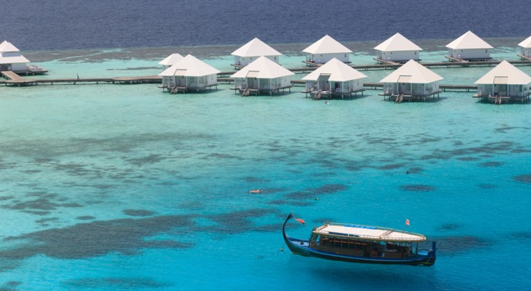 diamonds-thudufushi-maldives-7