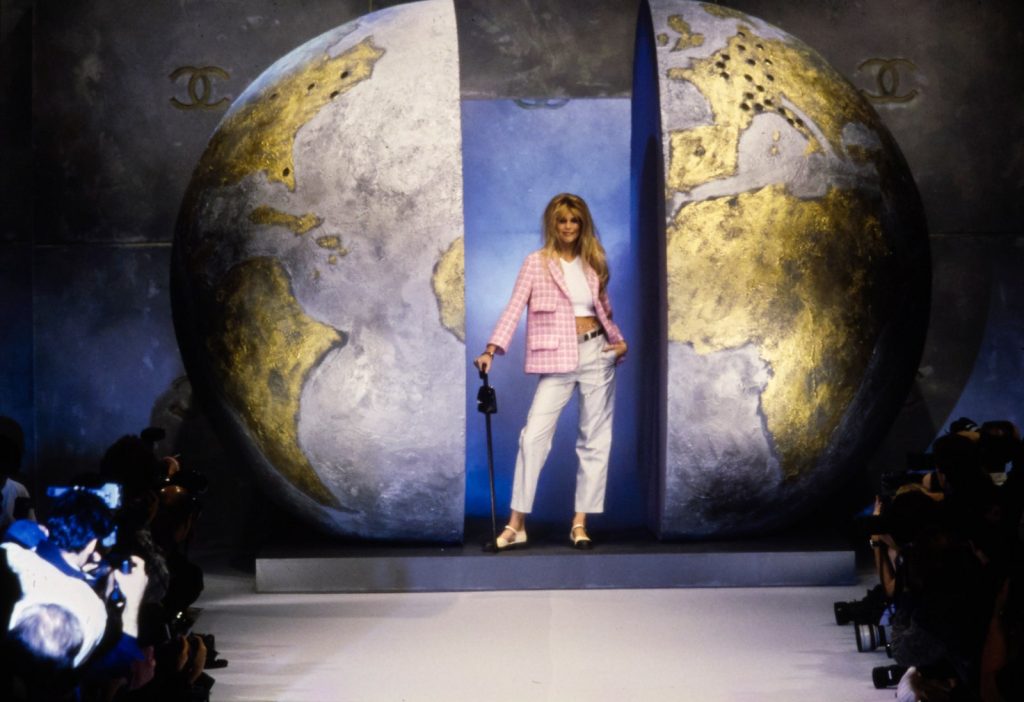 Claudia Schiffer on the catwalk wearing Chanel by Karl Lagerfeld
