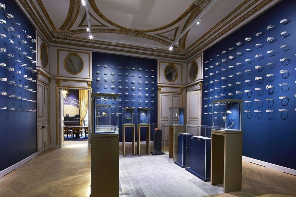chaumet crowns displayed on the walls