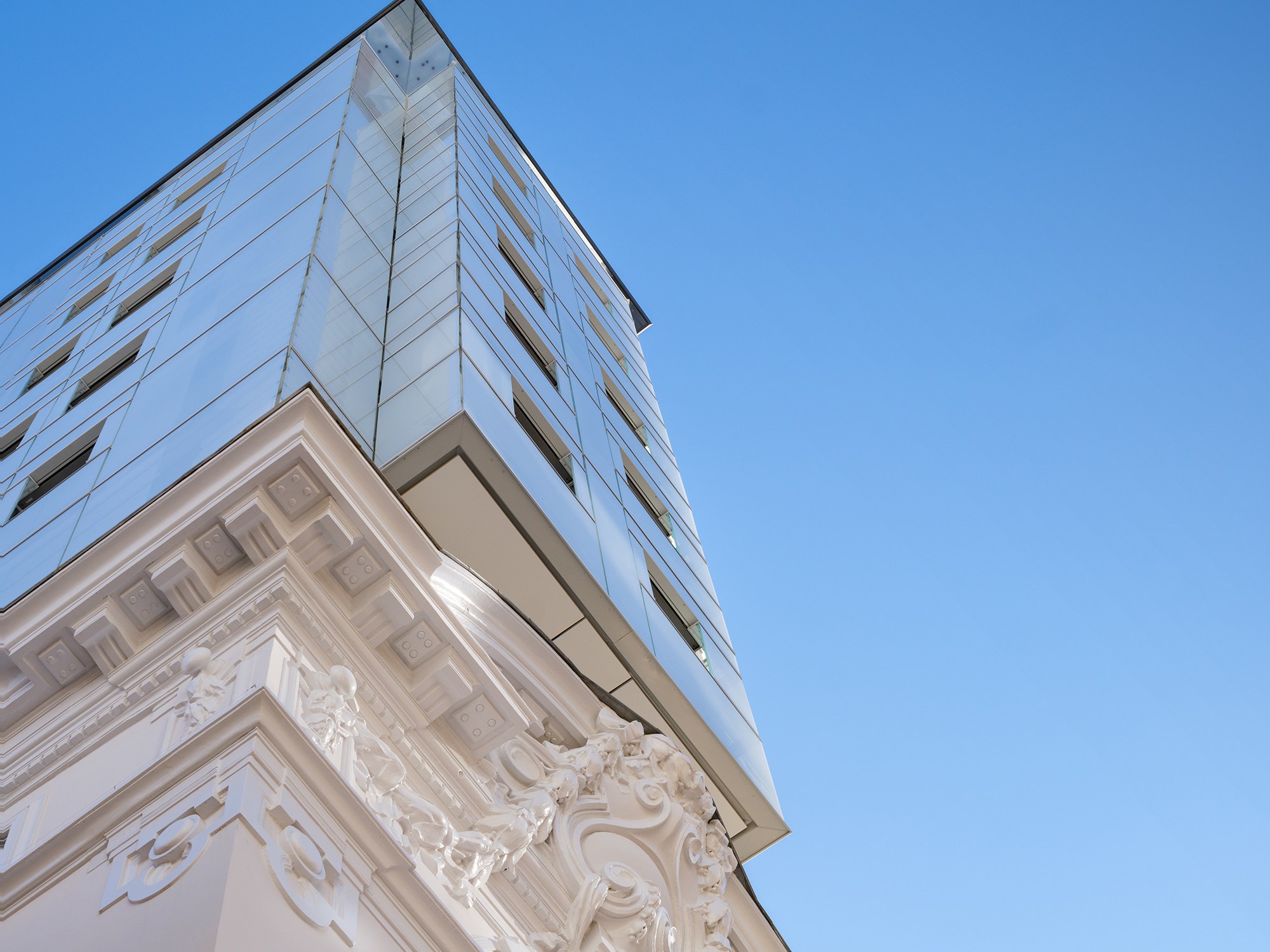 ubs-monaco-villa-architecture