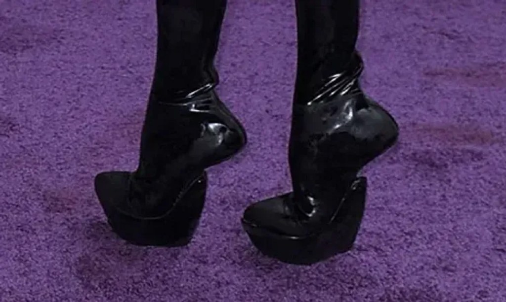 antonio berardi black leather platform boots heelsless