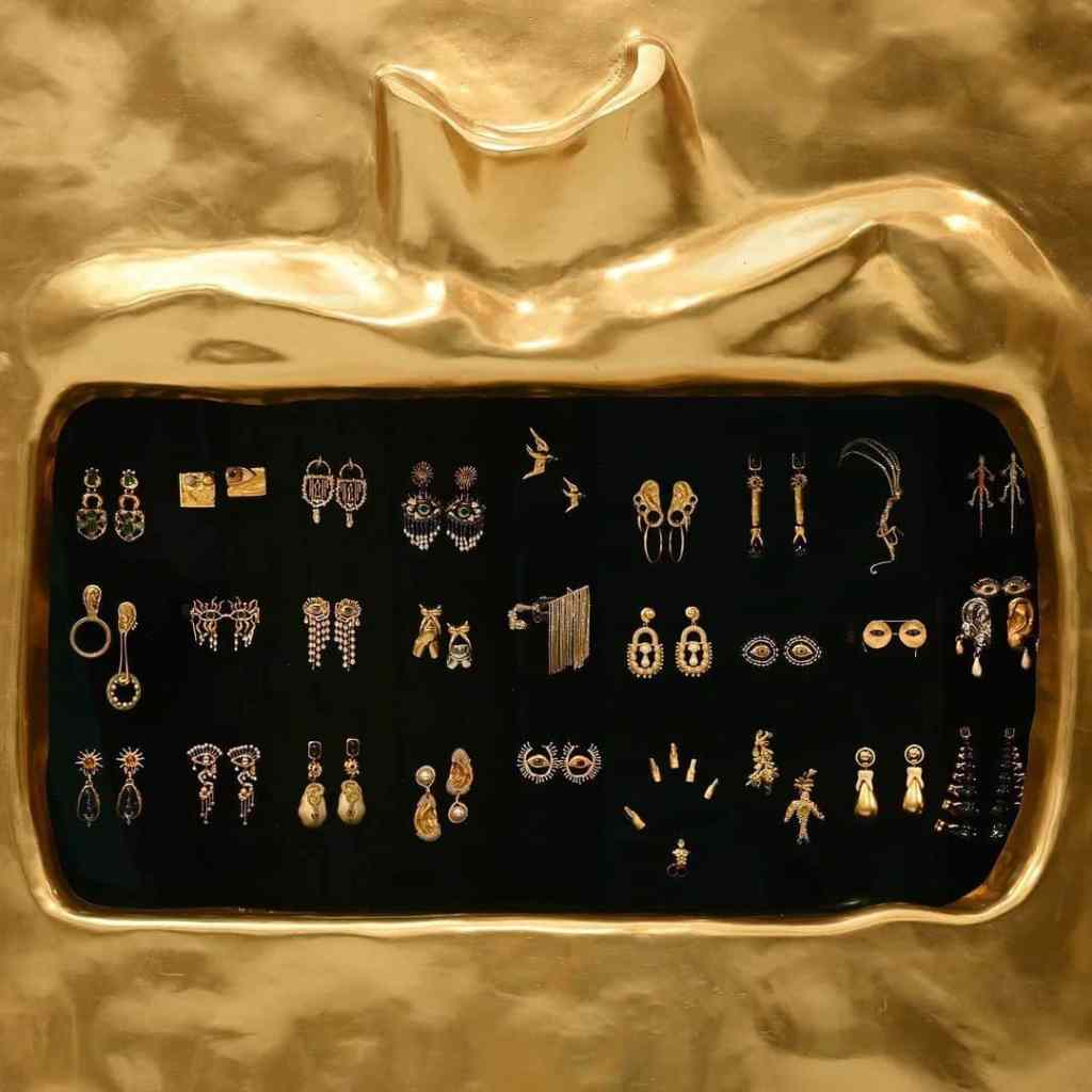 Gold earrings display