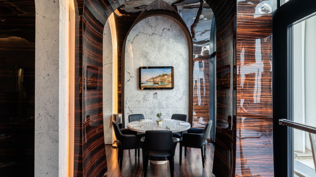 Dining table at the Romeo Roma Ducasse restaurant