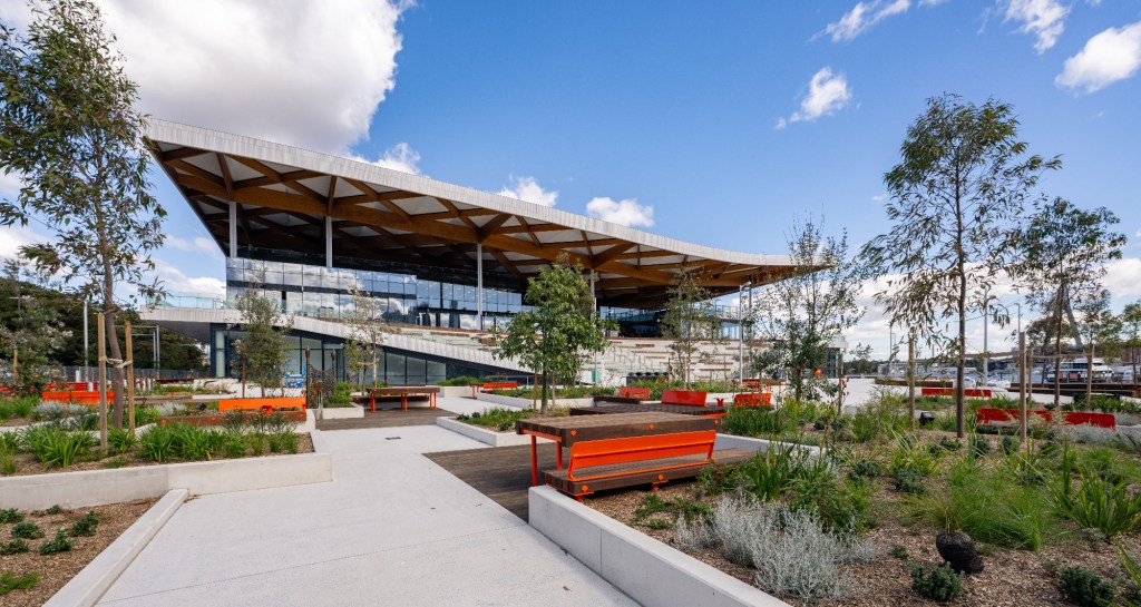 Sydney Fish Market landscape and garden
