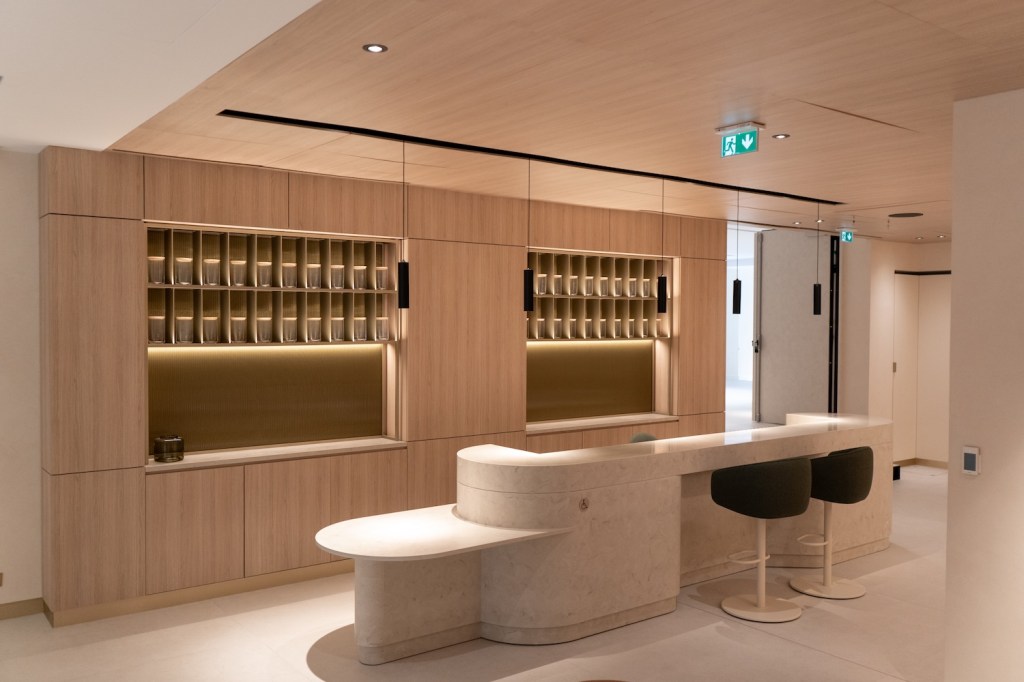 Jaguar Range Rover Showroom interior design in Fontvielle in Monaco