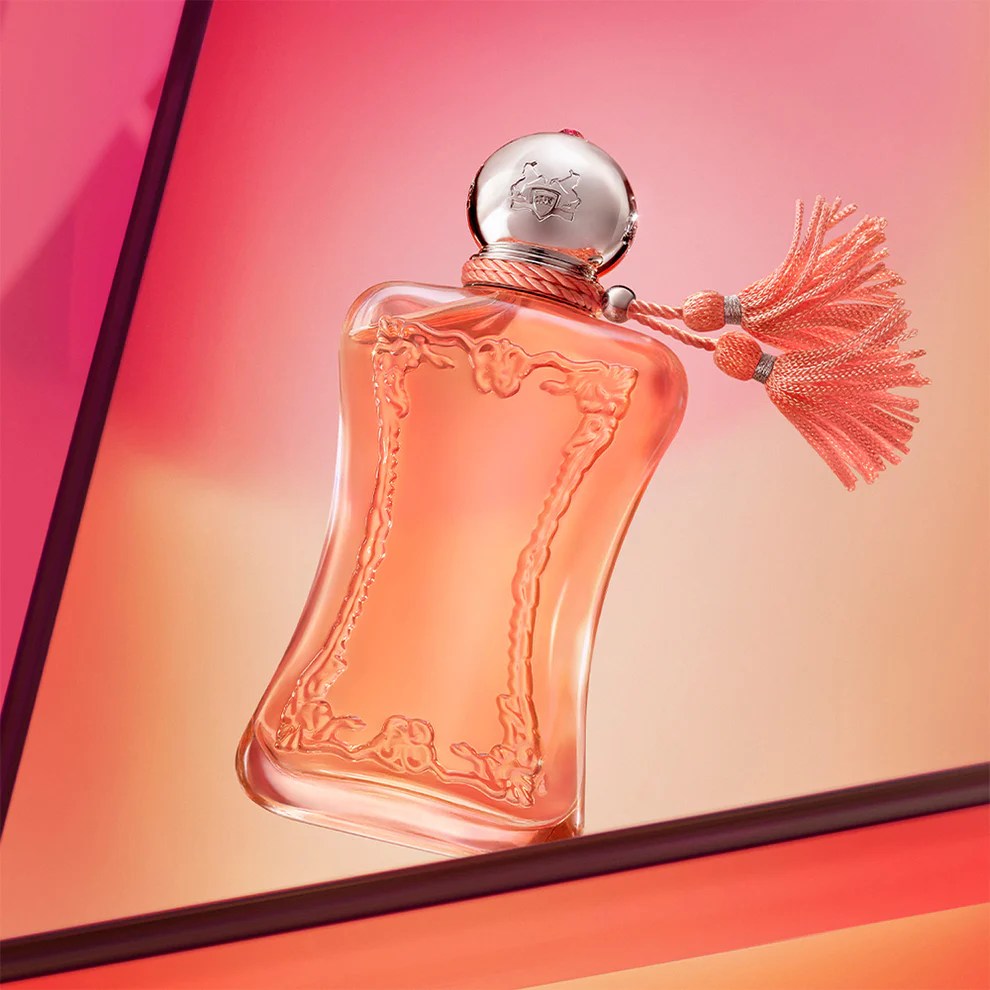 athenais niche fragrance for woman in bright pink and orange colors parums de marly france