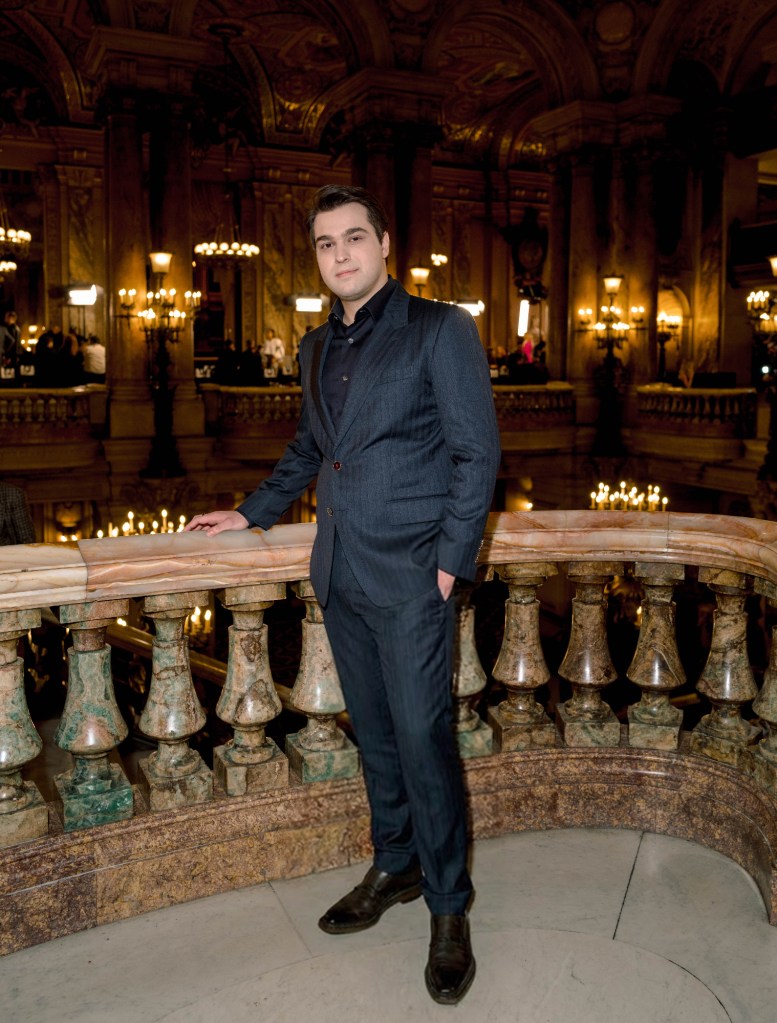 Armen Pogossian in paris