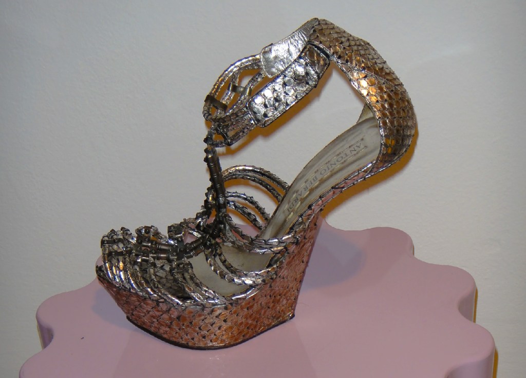 antonio berardi gold snake skin platform shoes without heel